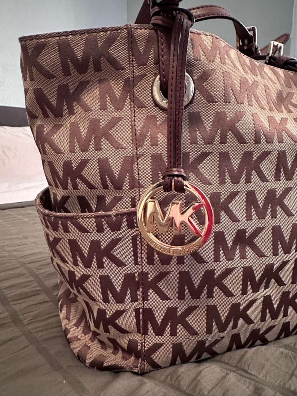 Michael Kors Brown Logo MK Signature Purse - Picture 2 of 6